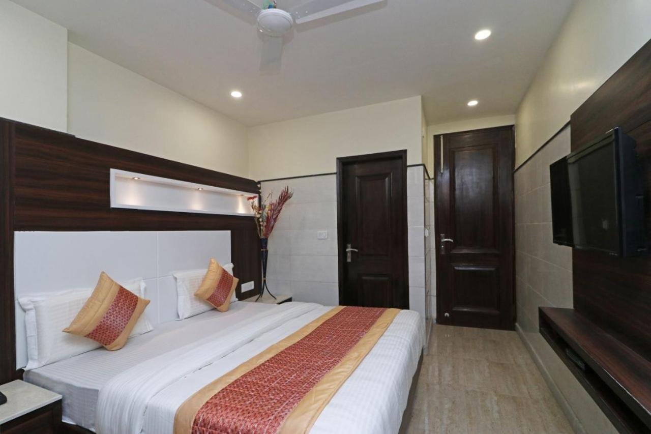 Hotel Usa New Delhi Exterior photo